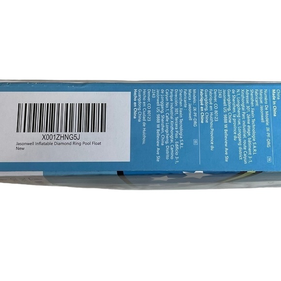 Giant Inflatable Diamond Ring Pool Float - Picture 5 of 9